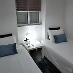 Sleep & Go Airport 3*