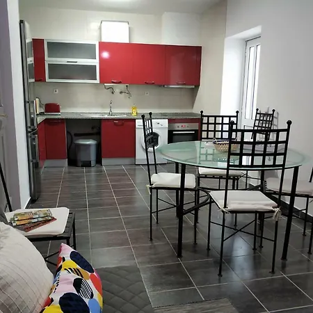 Guest house Sleep & Go Airport Faro
