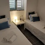 Sleep & Go Airport Gasthof