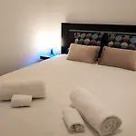 Casa de hóspedes Sleep & Go Airport 3*
